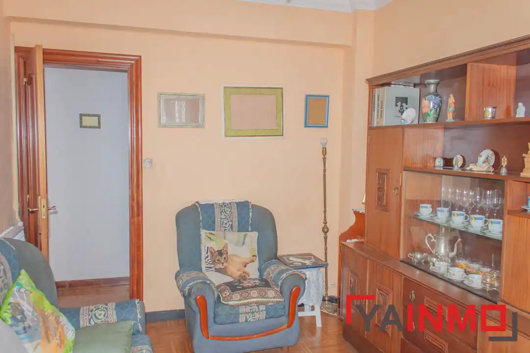 Sala d'estar de Pis en venda en Vitoria - Gasteiz amb Calefacció, Terrassa i Traster