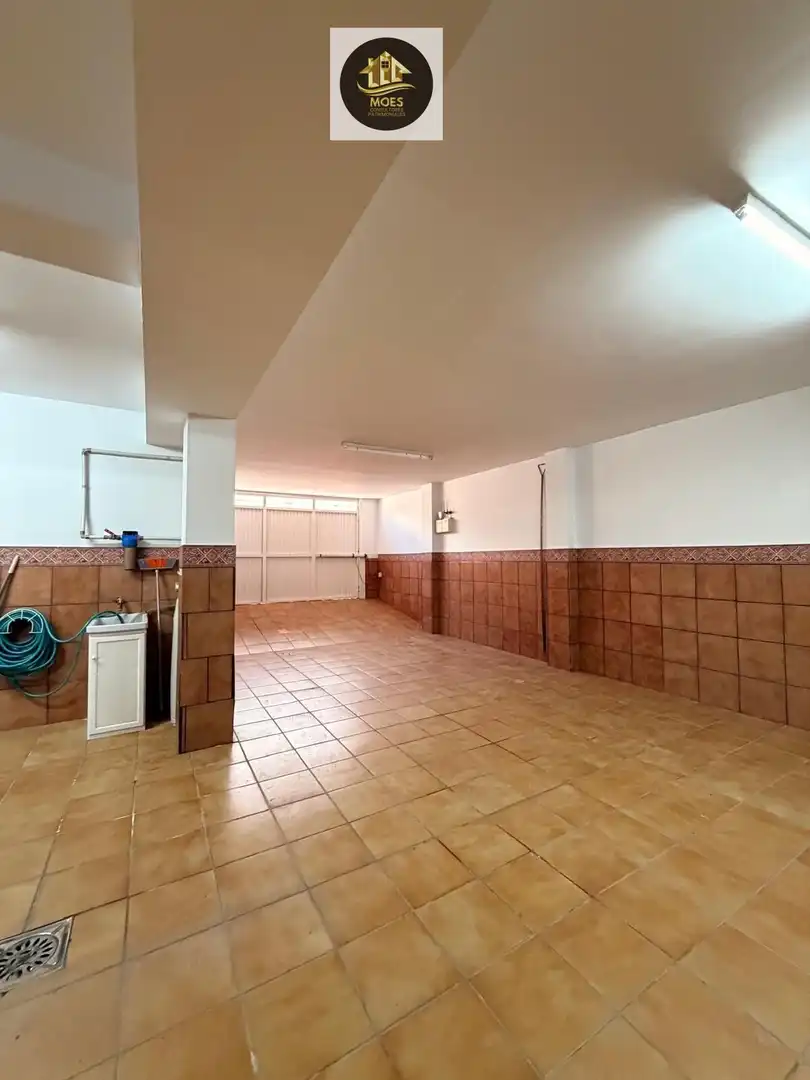 Casa o xalet en venda en Jaén amb Aire condicionat, Calefacció i Terrassa