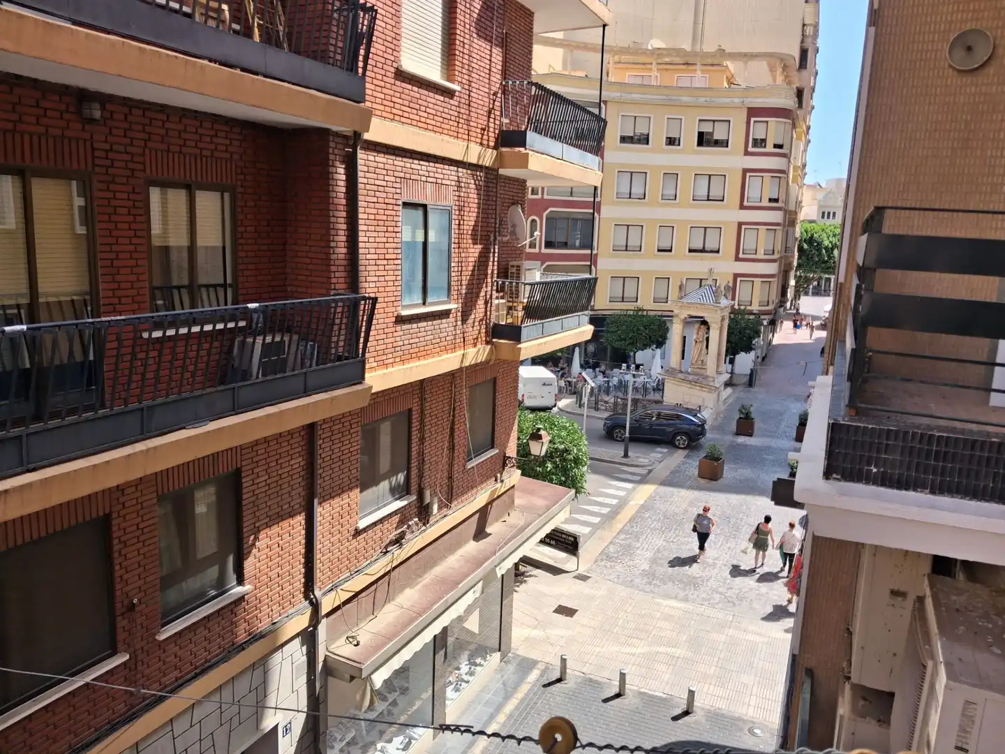 Exterior view of Study for sale in Alzira  with Furnished, Oven and Washing machine