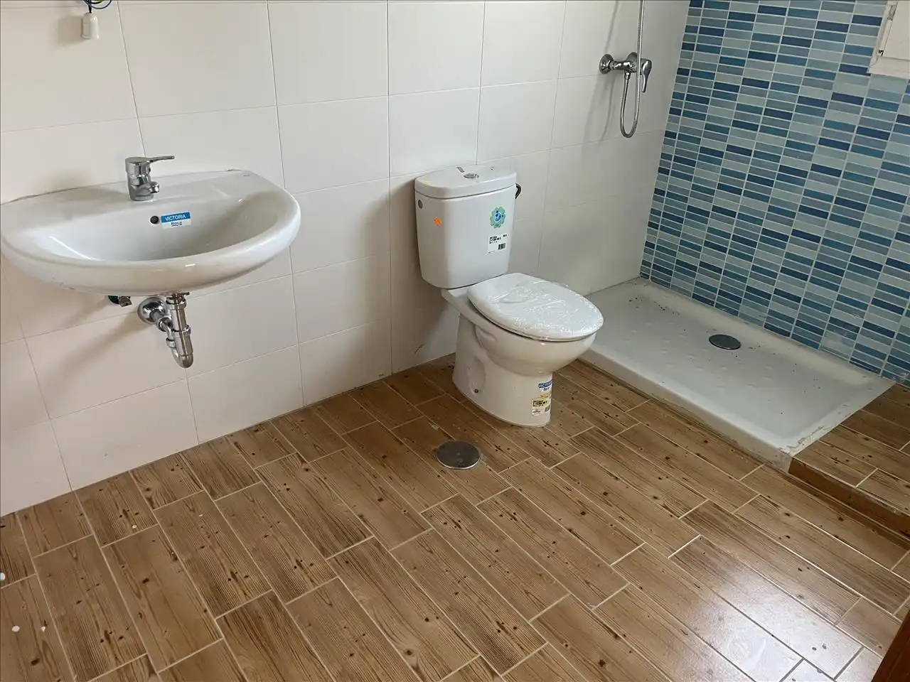 Bathroom of Houses for sale in Sanchidrián