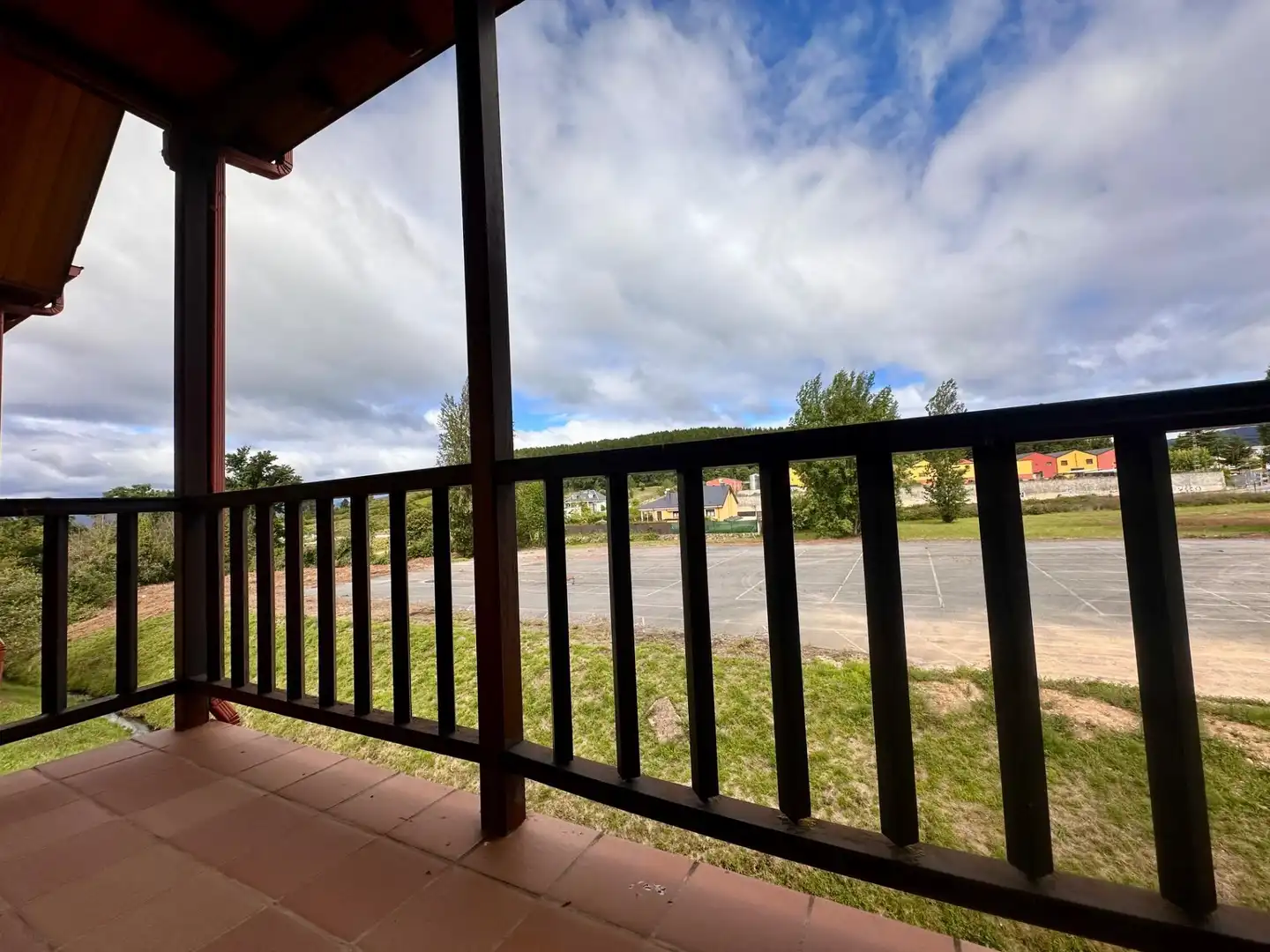 Terrassa de Casa adosada en venda en Camponaraya amb Calefacció, Jardí privat i Terrassa