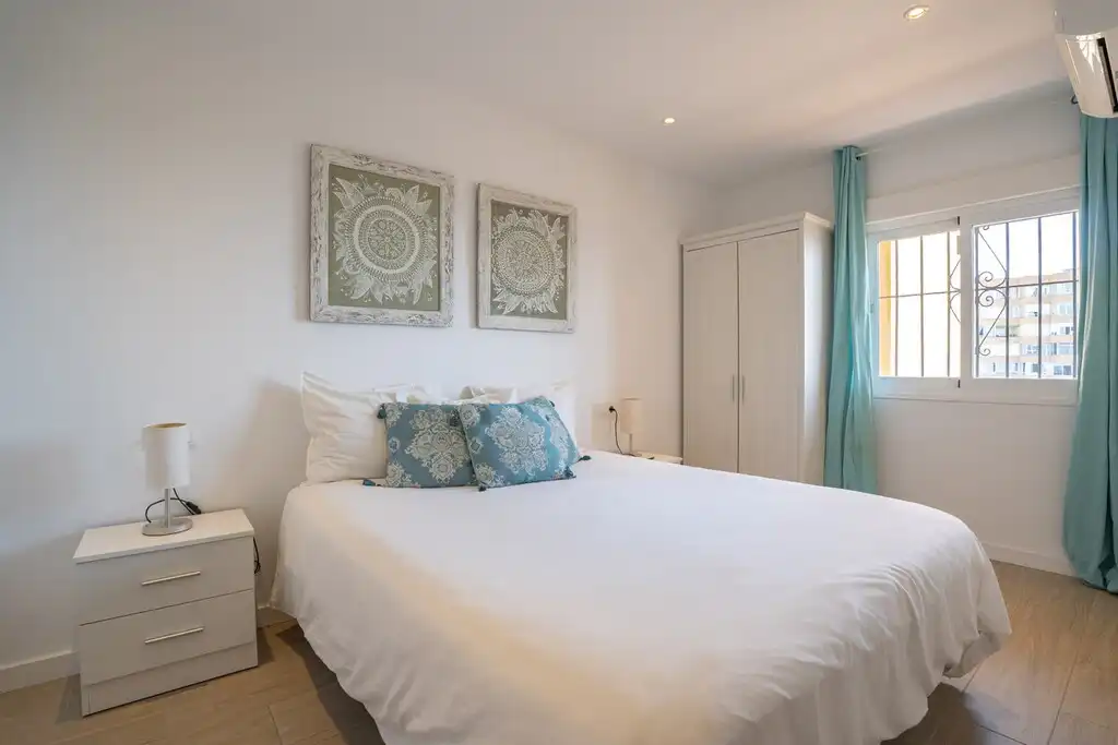 Apartamento con piscina en venta en Calahonda, imagen 7