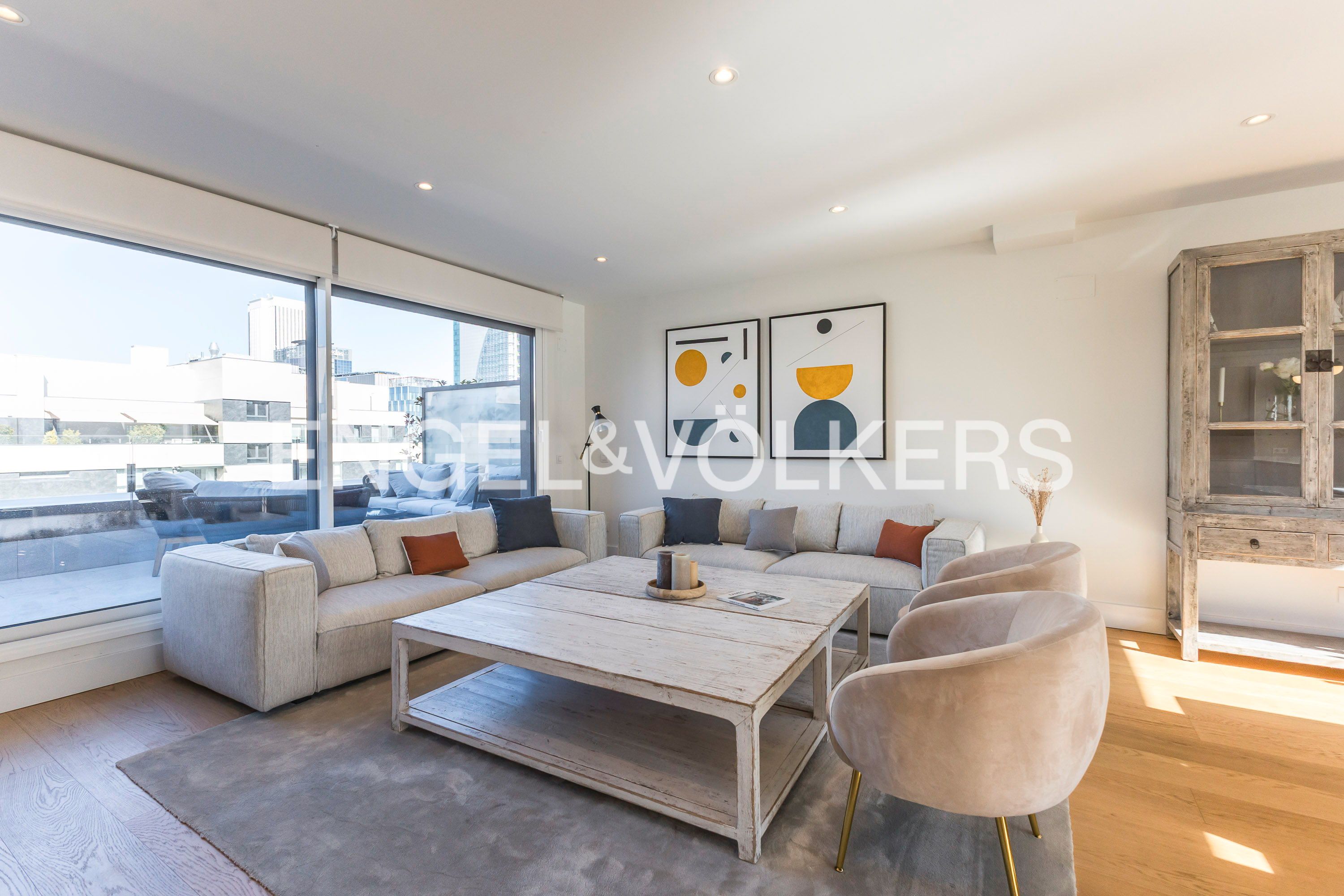 Àtic de lloguer a Ríos Rosas - Nuevos Ministerios