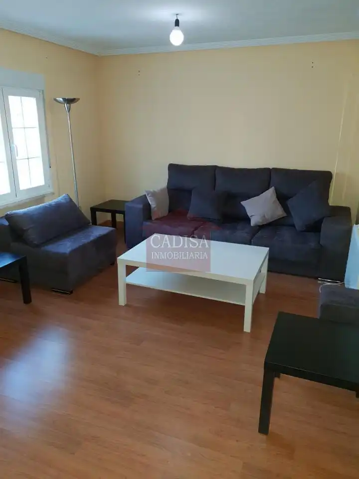 Sala d'estar de Àtic en venda en Salamanca amb Calefacció, Terrassa i Moblat