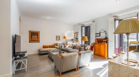 Foto 2 de Piso en venta en Trafalgar, Madrid