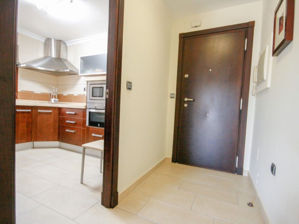 Flat for sale in Coín