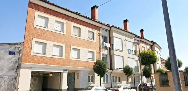 Garage for sale in GREGORIO MARAÑON, Cigales