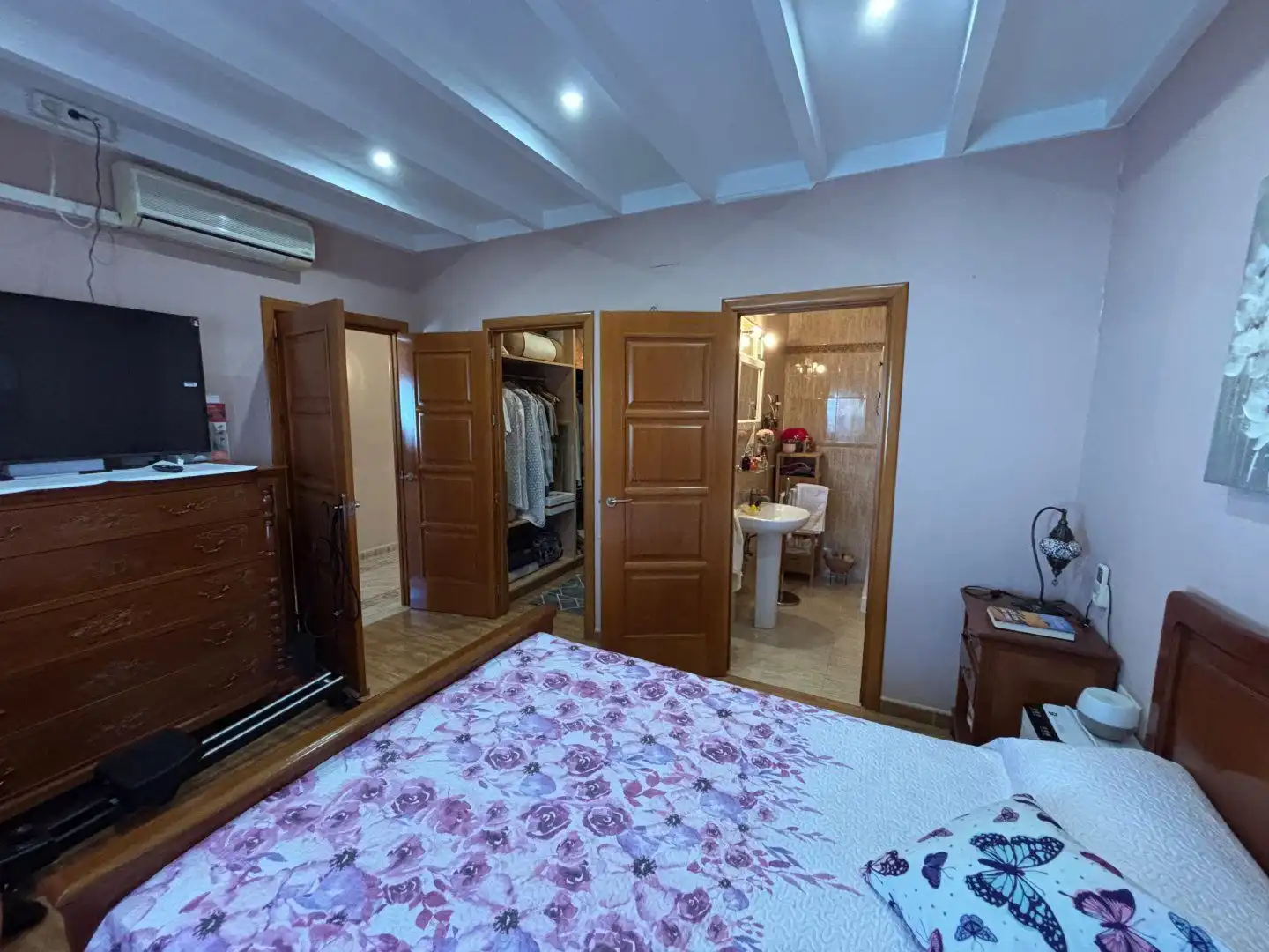 Bedroom of Flat for sale in Pilas  with Air Conditioner, Terrace and Balcony