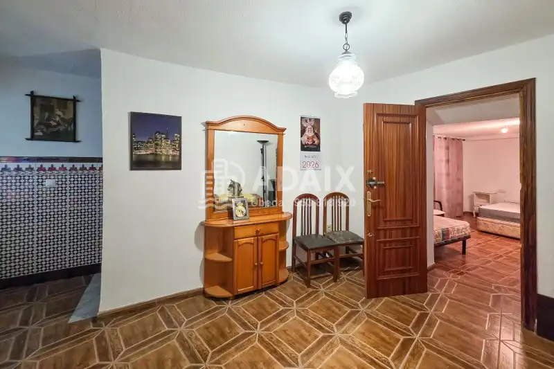 Dormitori de Casa o xalet en venda en Úbeda amb Aire condicionat, Terrassa i Traster