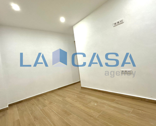 Flat for sale in  Sevilla Capital  with Terrace