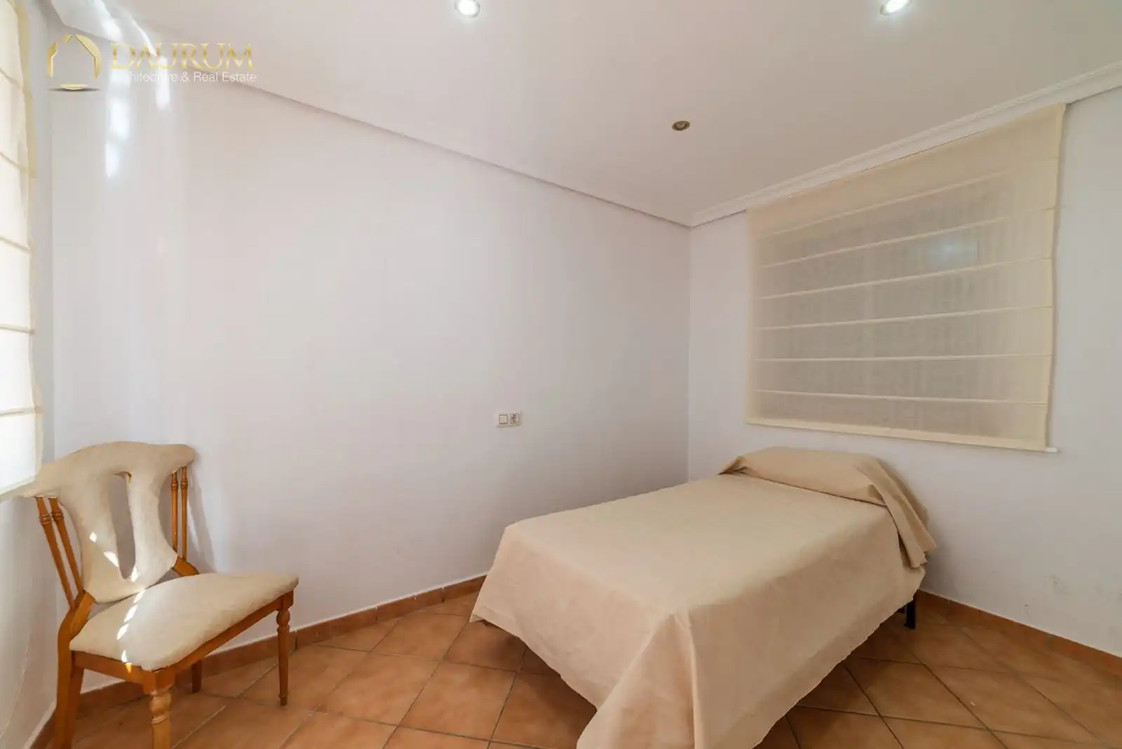 Schlafzimmer von Wohnung zum Verkauf in Almonte mit Klimaanlage, Heizung und Terrasse