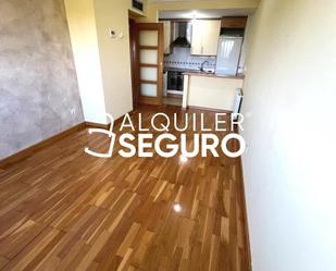 Bedroom of Flat to rent in Valdemoro  with Air Conditioner