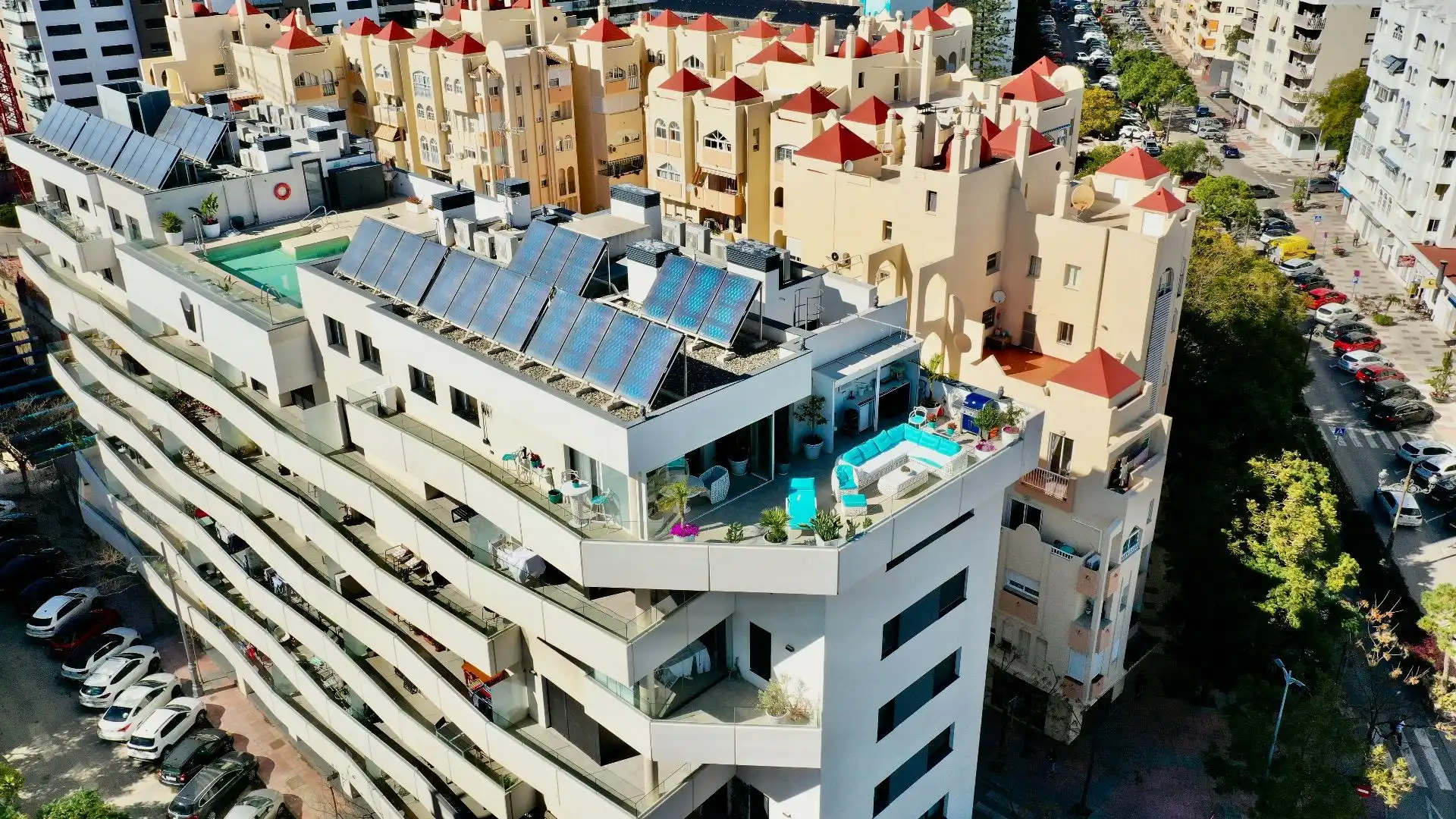 Àtic amb piscina en venda a Pilar de Farinós 21