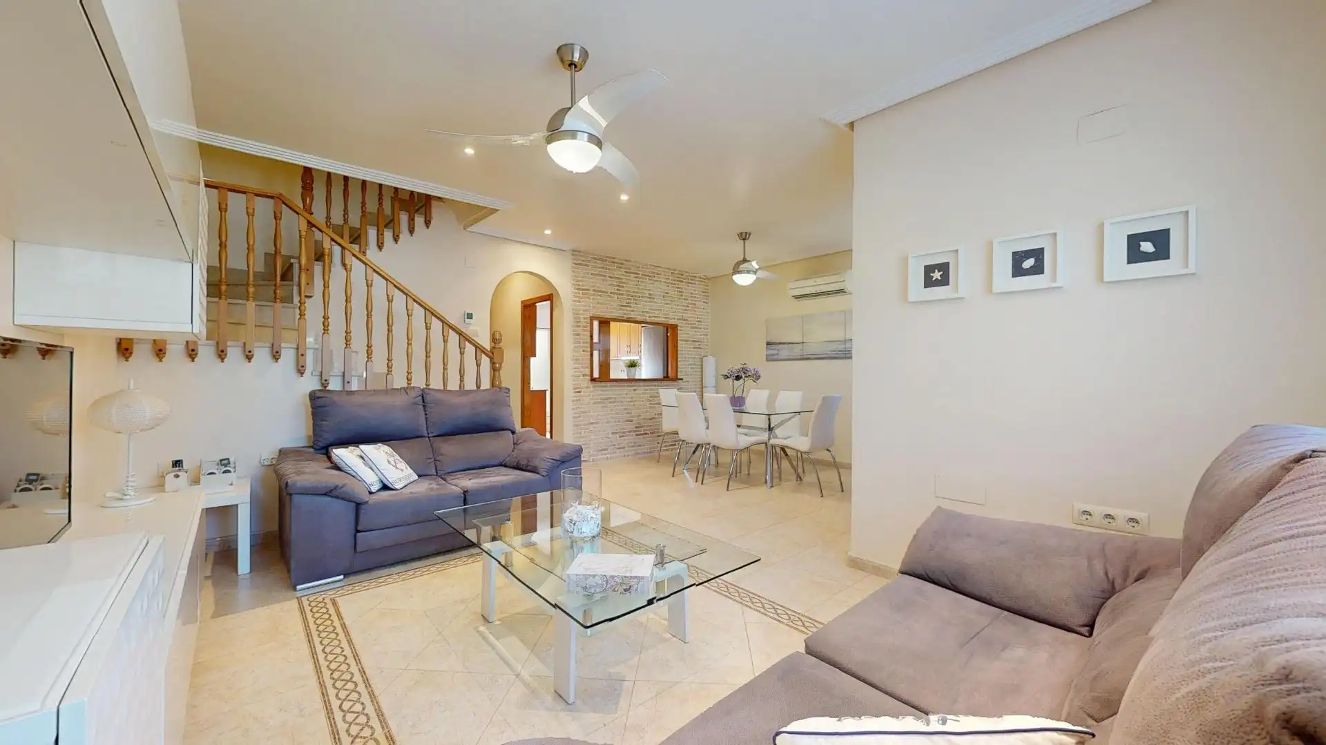 Living room of Detached homes for sale in Pilar de la Horadada  with Air Conditioner, Terrace and Community pool