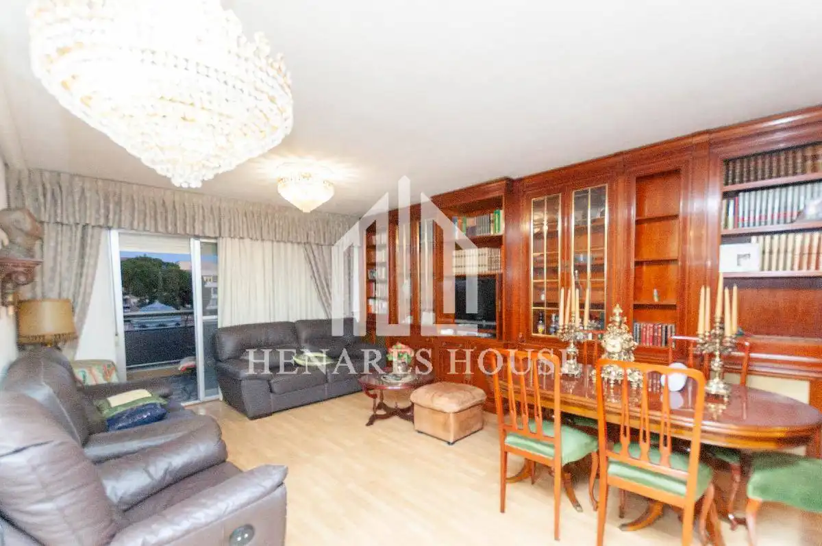 Piso con ascensor en venta en Estación - Parque O'Donnell, imagen 3