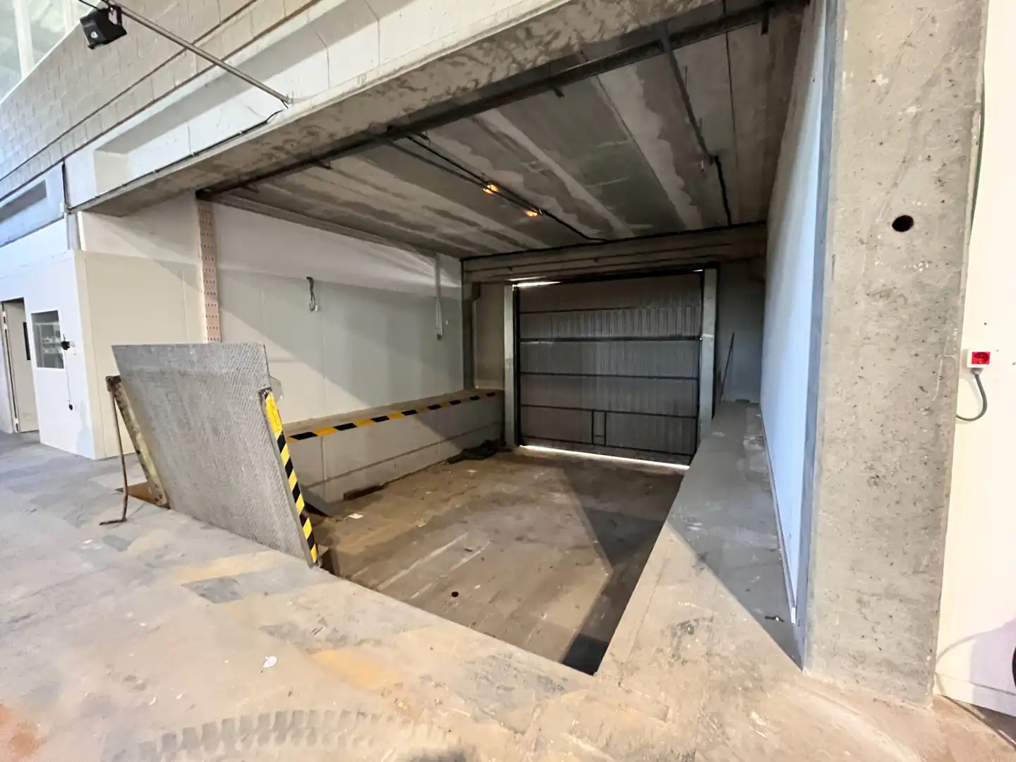 Nave industrial de alquiler en Carrer de Mogoda, Santa Perpètua de Mogoda