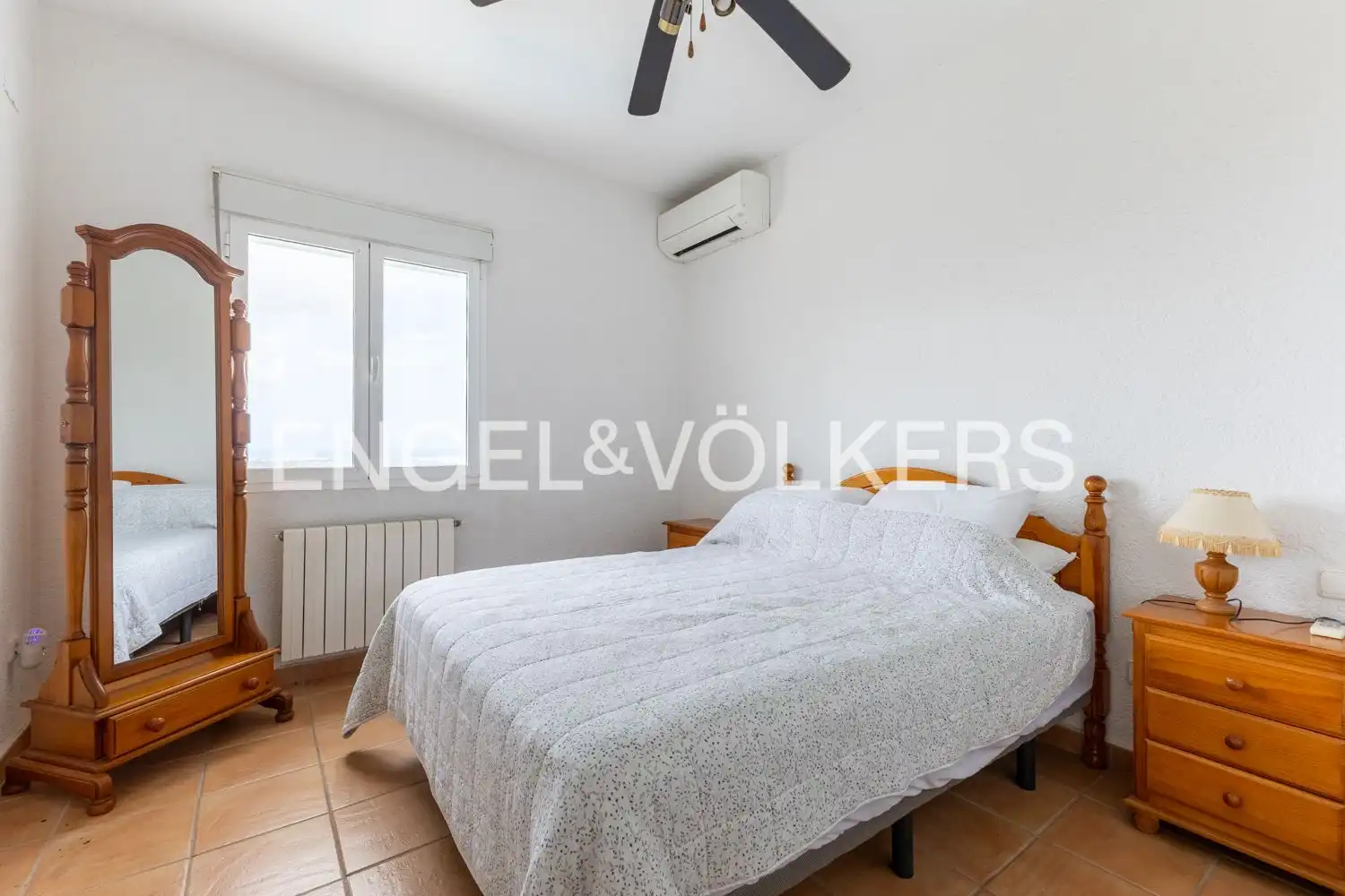 Dormitori de Casa o xalet en venda en Pedreguer amb Aire condicionat, Calefacció i Jardí privat