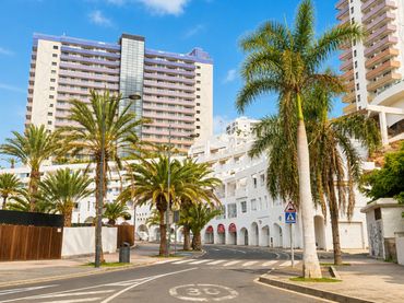 Apartamento con piscina en venta en Avenida Adeje 300 7