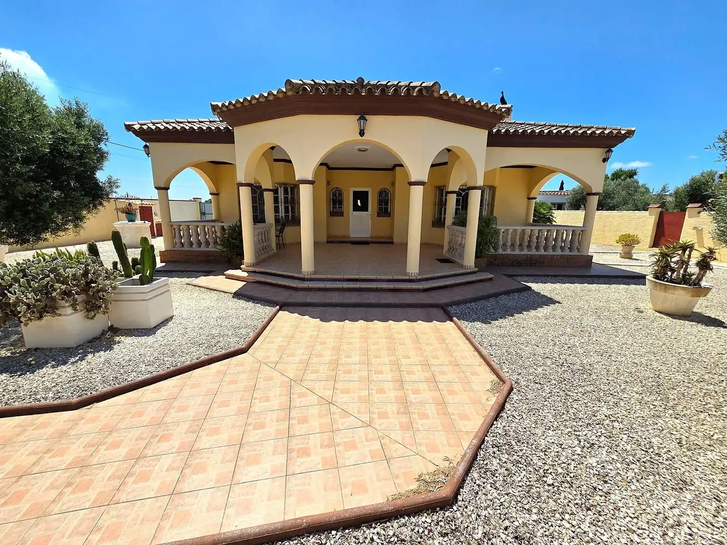 Terrassa de Casa o xalet en venda en Chiclana de la Frontera amb Jardí privat