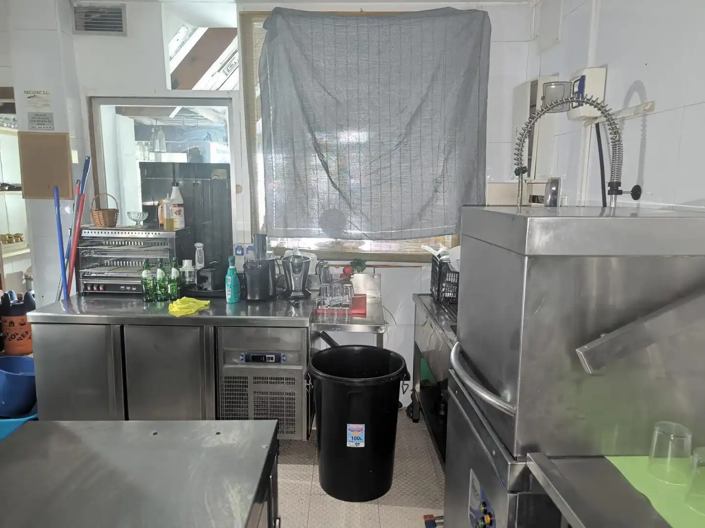 Cuina de Local de lloguer en Chana