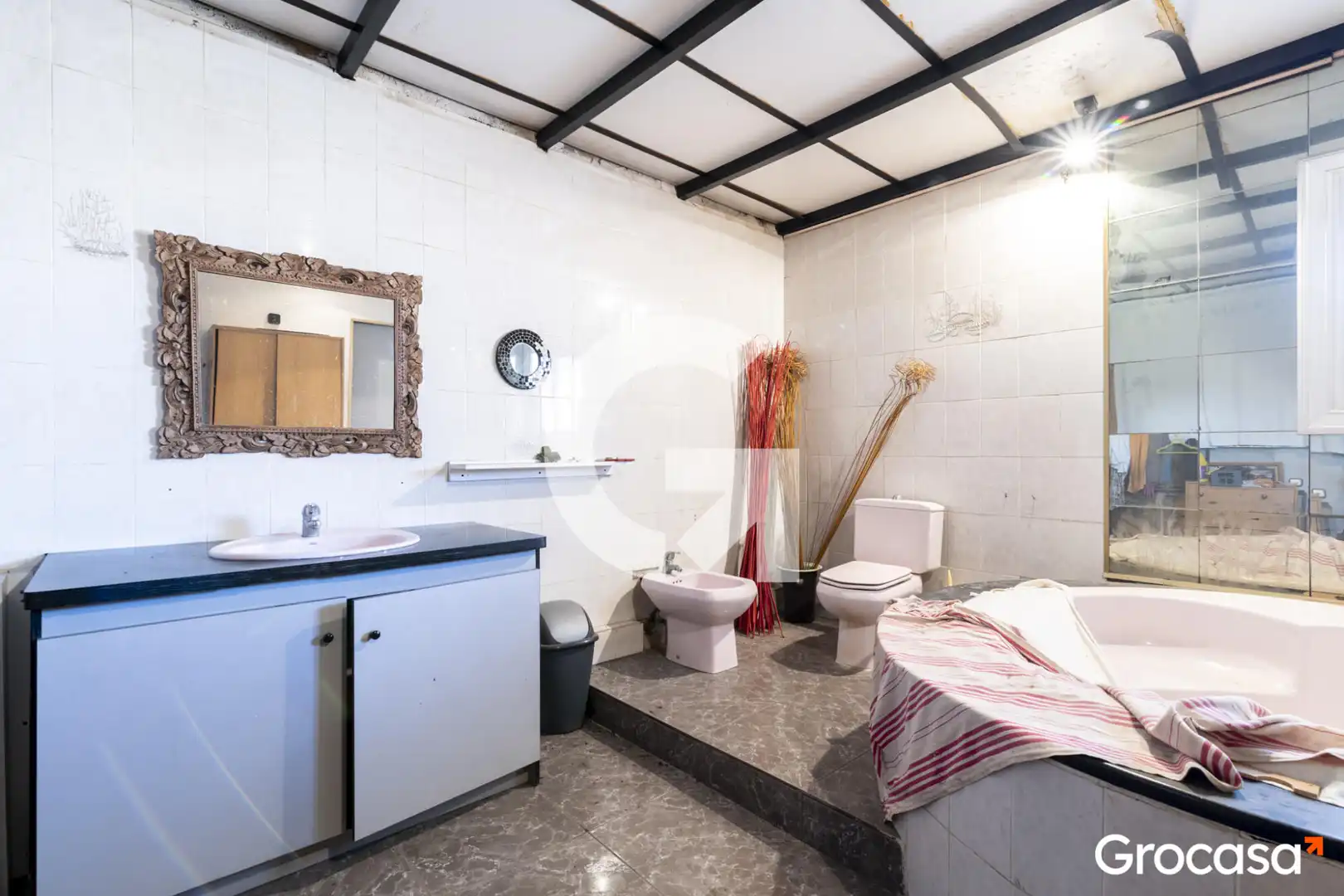 Bathroom of Detached homes for sale in Molins de Rei  with Private garden, Terrace and Balcony
