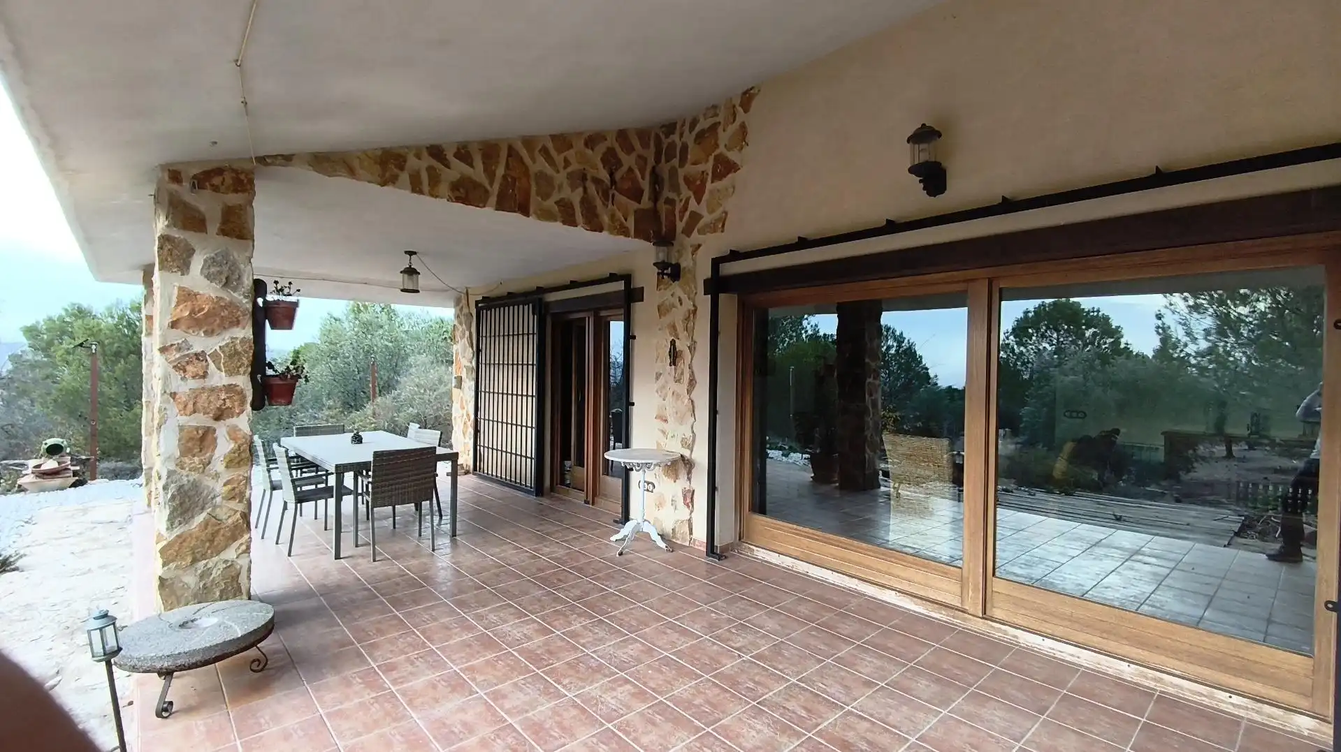 Casa rustica con giardino in vendita a Biar, imagen 2