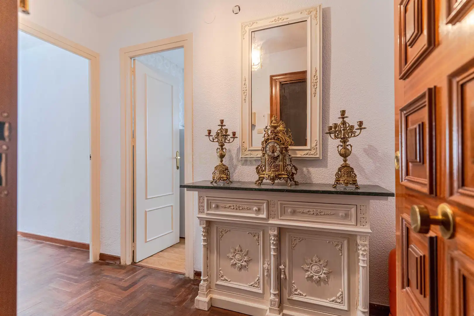 Flat for sale in Granada