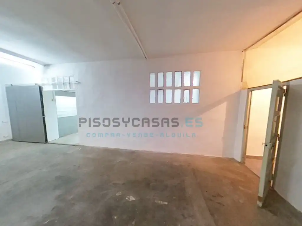 Casa con terraza en venta en Calle Democracia 4, imagen 23