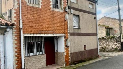 Foto 3 de Casa adosada en venda a Calle San Miguel, Alisal - San Román, Cantabria