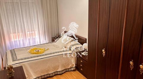 Foto 4 de Piso en venta en Doce de Octubre, 4, El Soto, León Capital