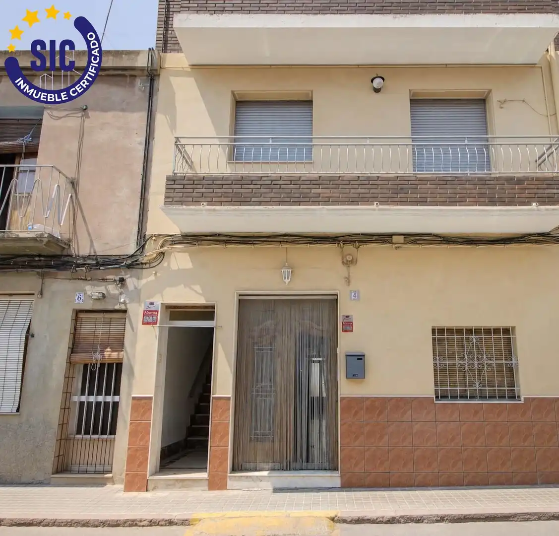 Vista exterior de Dúplex en venta en Faura con Terraza, Trastero y Balcón