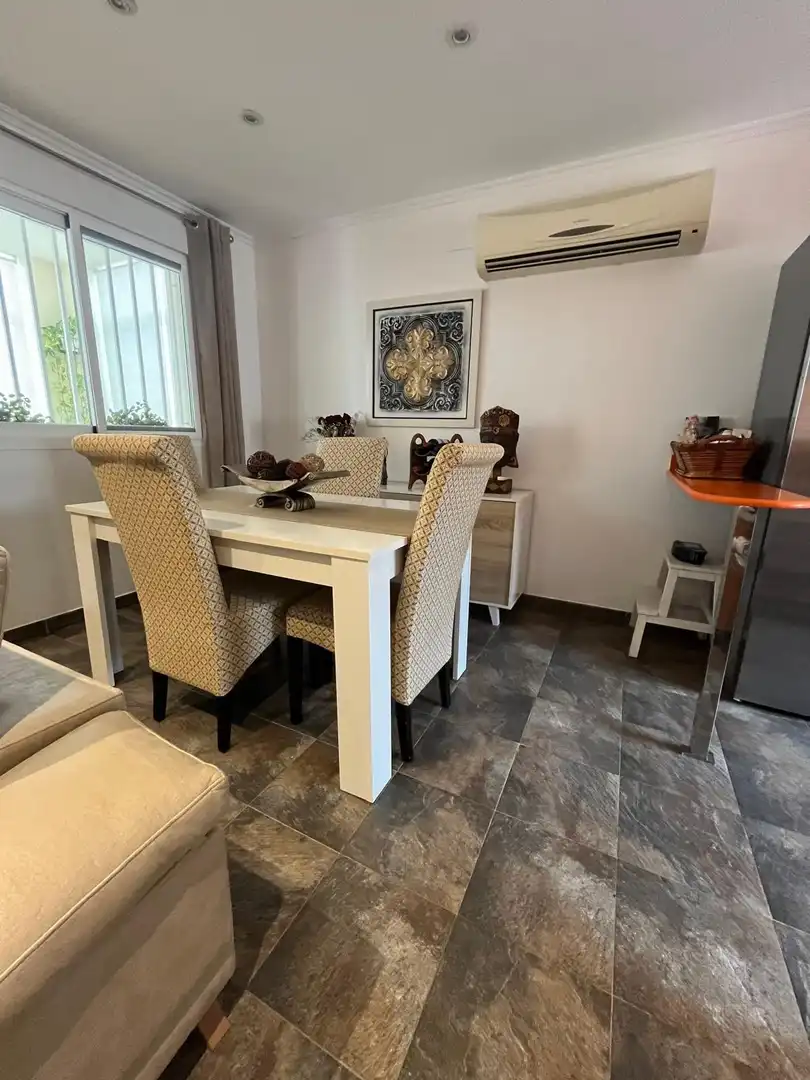Esszimmer von Haus oder Chalet zum Verkauf in Castellón de la Plana / Castelló de la Plana mit Klimaanlage, Schwimmbad und Möbliert