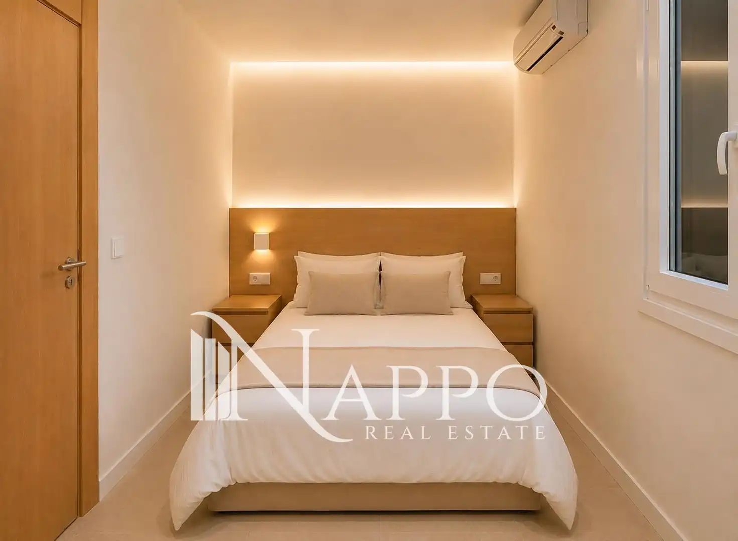 Bedroom of Flat for sale in Madrid  with Air Conditioner, Heating and Oven