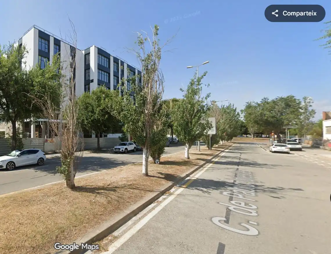 Außenansicht von Fabrikhallen zur Miete in L'Hospitalet de Llobregat