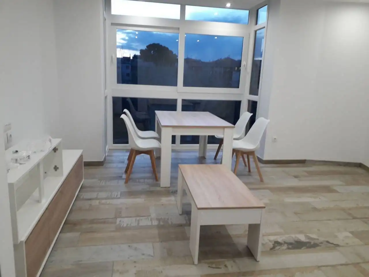Menjador de Pis de lloguer en Alcañiz amb Aire condicionat, Calefacció i Moblat