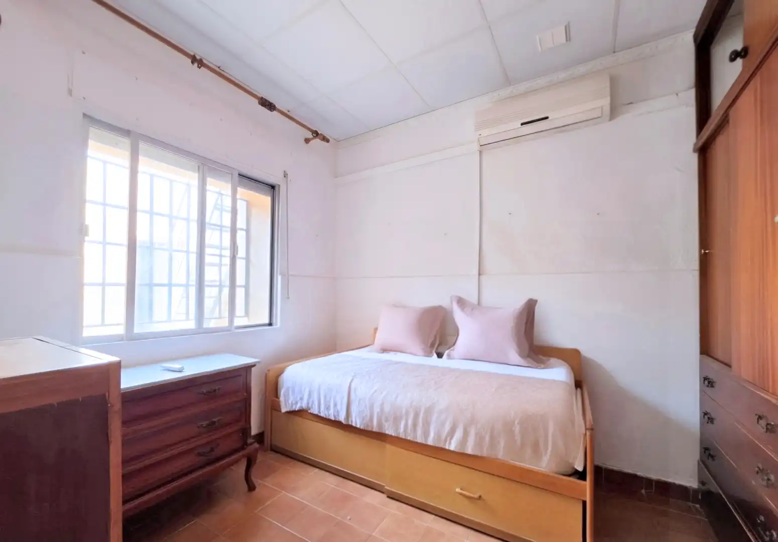 Dormitori de Casa o xalet en venda en Cartagena
