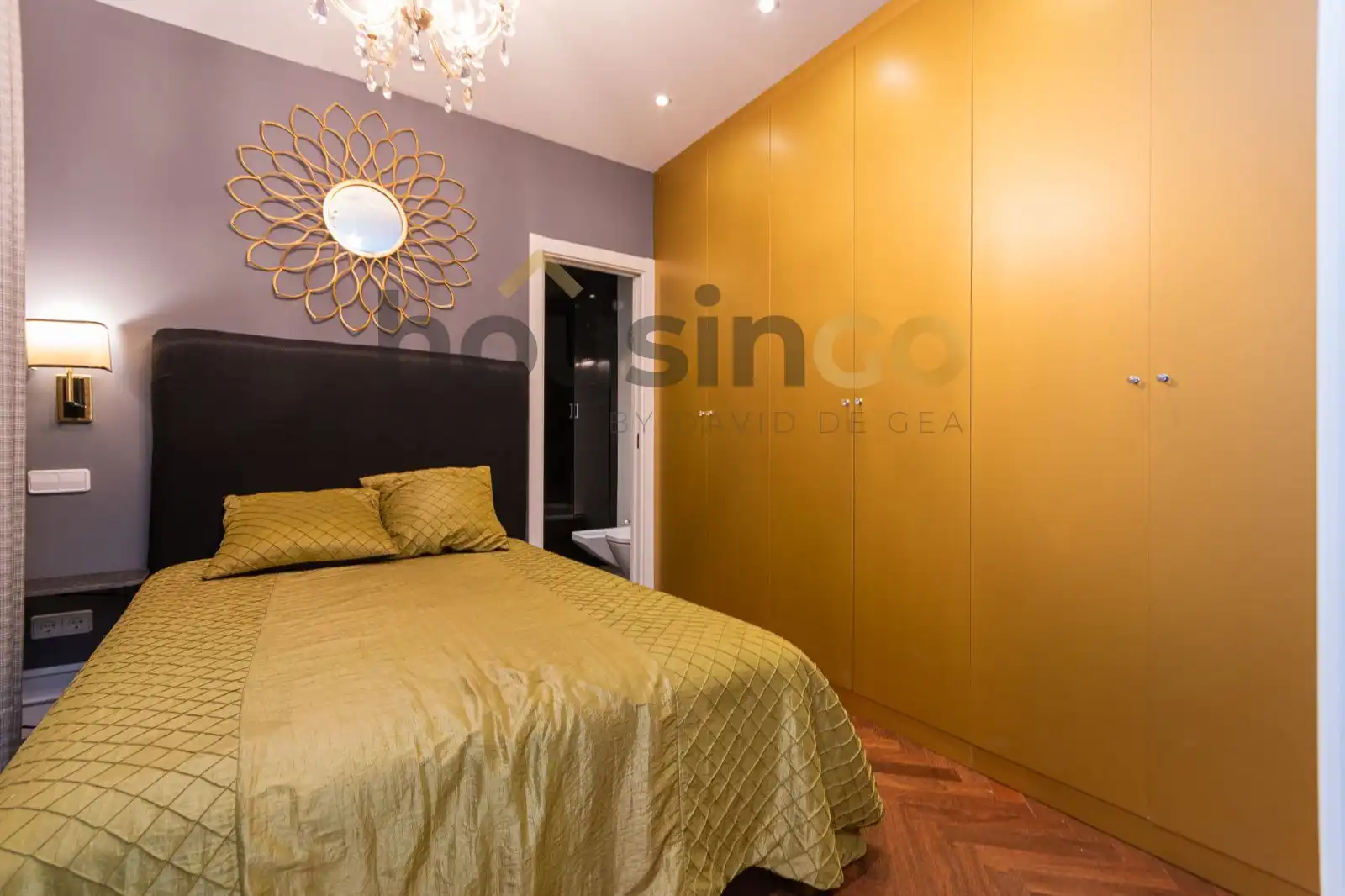 Schlafzimmer von Wohnung zur Miete in Madrid mit Heizung und Möbliert