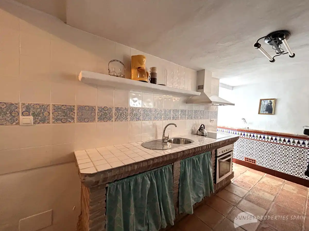 Kitchen of Houses for sale in Cómpeta  with Furnished