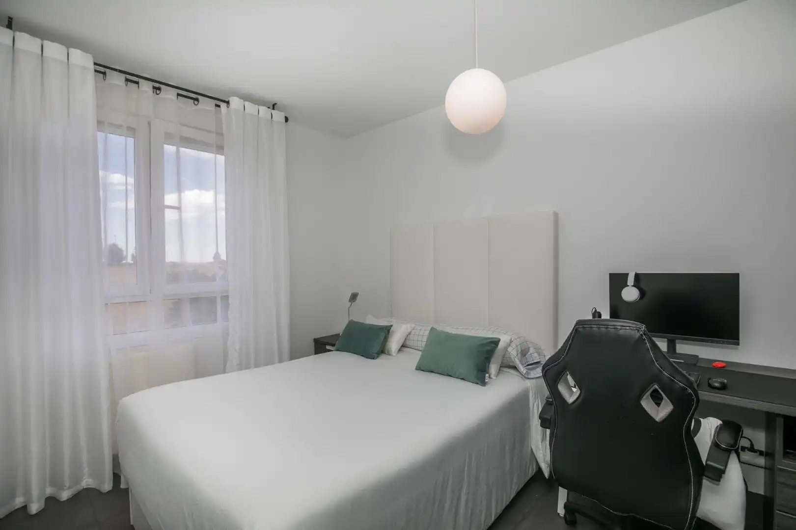 Bedroom of Flat for sale in Ávila  with Heating, Terrace and Storage room
