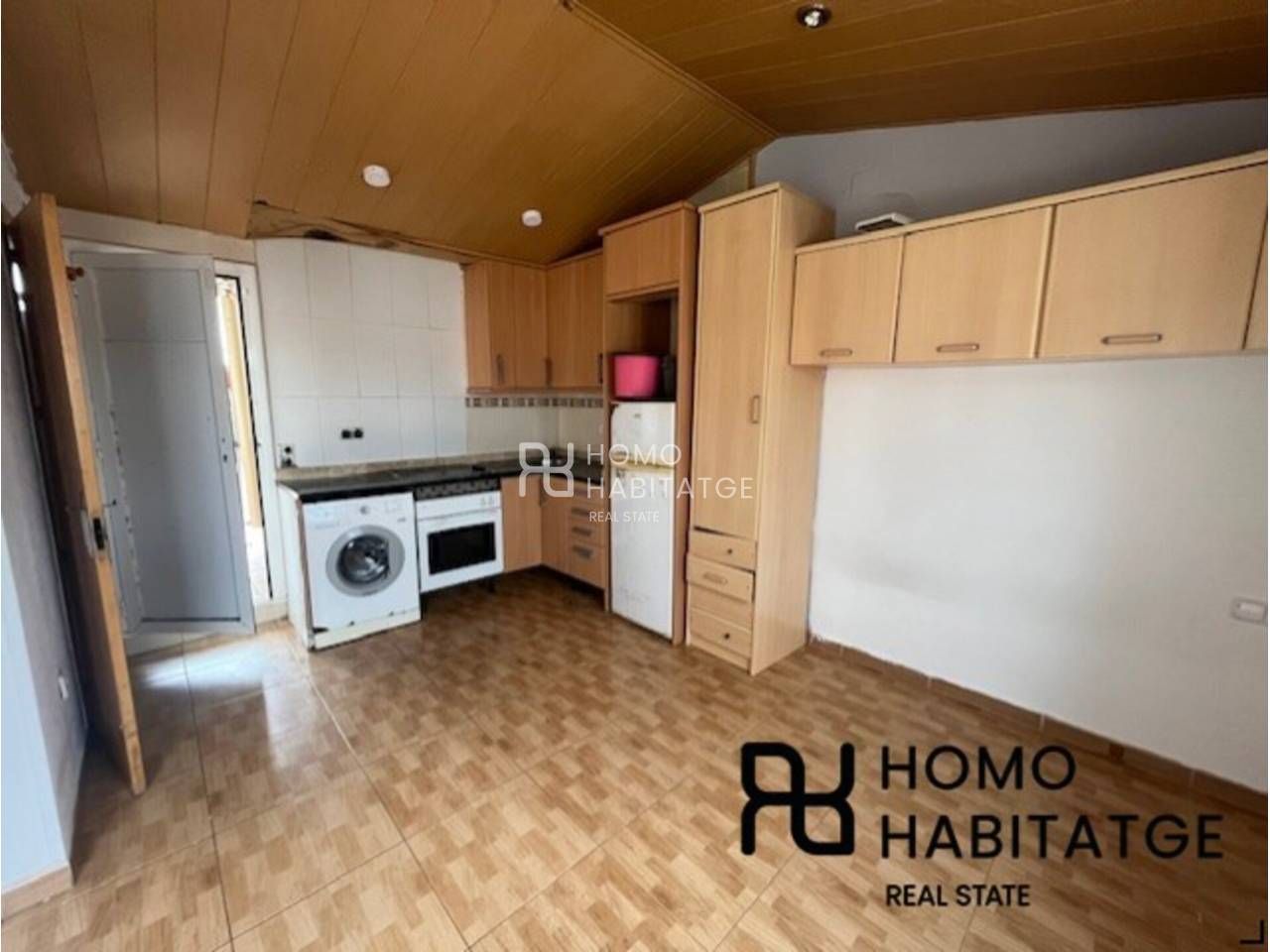 Cocina de Piso en venta en Terrassa con Terraza y Balcón