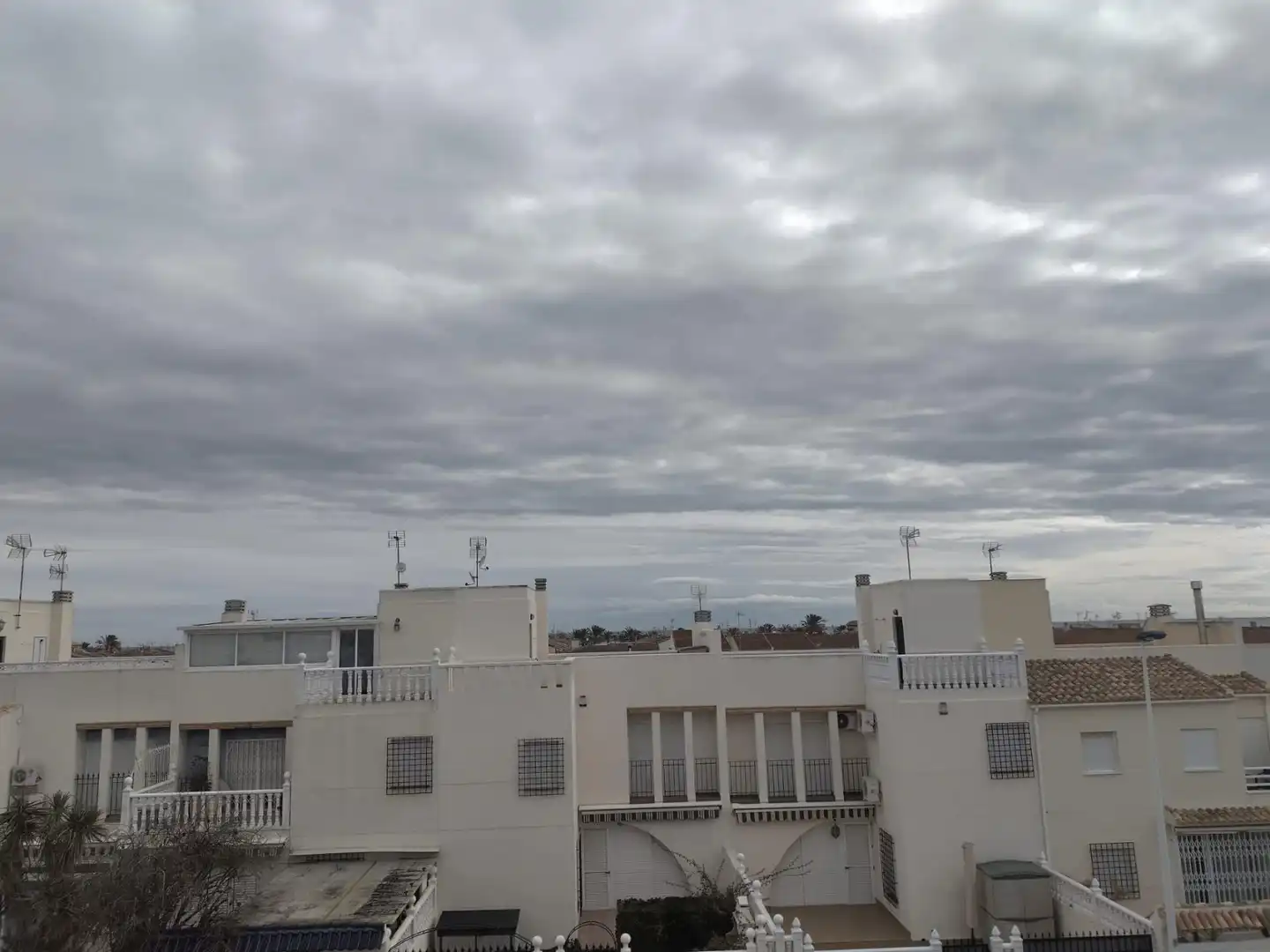 Vista exterior de Casa o chalet en venta en San Pedro del Pinatar con Aire acondicionado, Calefacción y Jardín privado