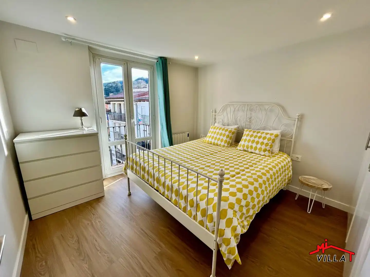 Bedroom of Flat for sale in Laredo  with Heating, Parquet flooring and Balcony