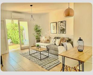 Sala d'estar de Apartament en venda en Ciutadella de Menorca amb Aire condicionat, Jardí privat i Terrassa