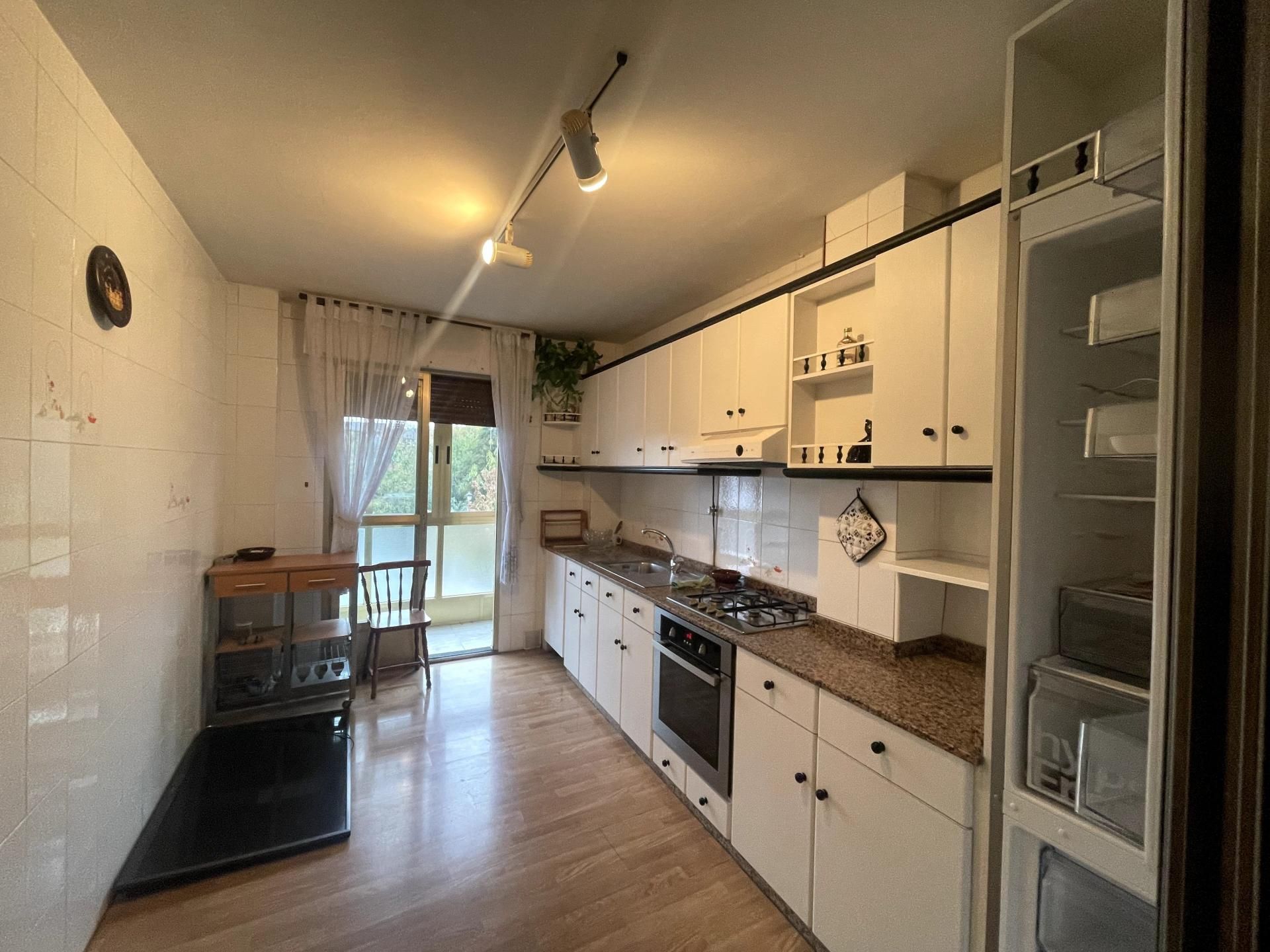 Cocina de Casa adosada en venta en Ponferrada con Calefacción y Balcón