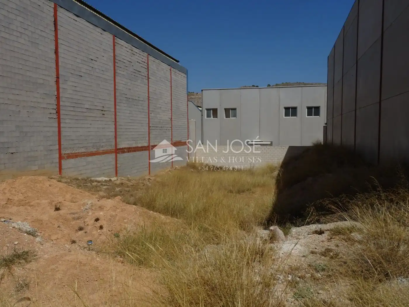 Terreny industrial en venda en Hondón de las Nieves / El Fondó de les Neus
