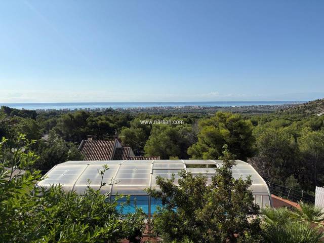 Casa-chalet en Venta en Montornés - Las Palmas - El Refugio