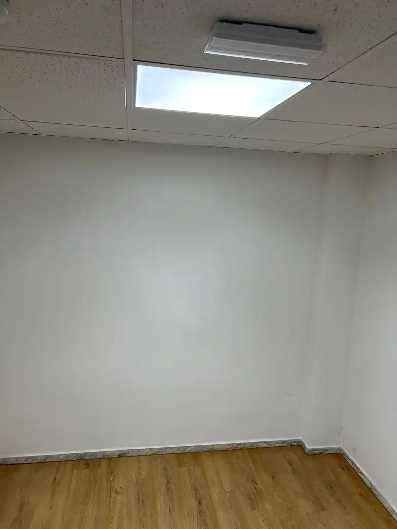 Commercial properties for sale in Alcorcón  with Air Conditioner and Alarm