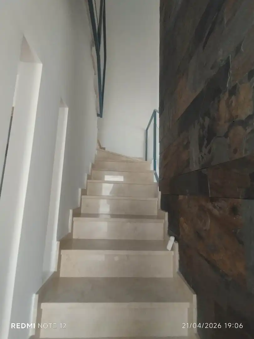 Casa adosada en venda en Villanueva del Ariscal amb Aire condicionat, Calefacció i Jardí privat