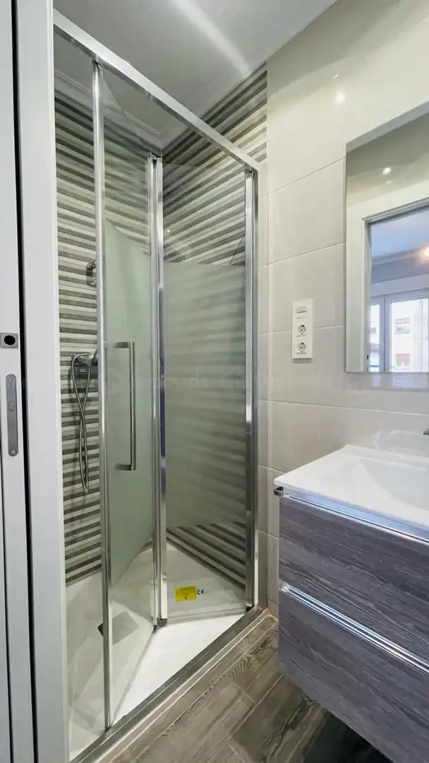 Flat for rent in Gijón - CL PADILLA, Barrio del Centro