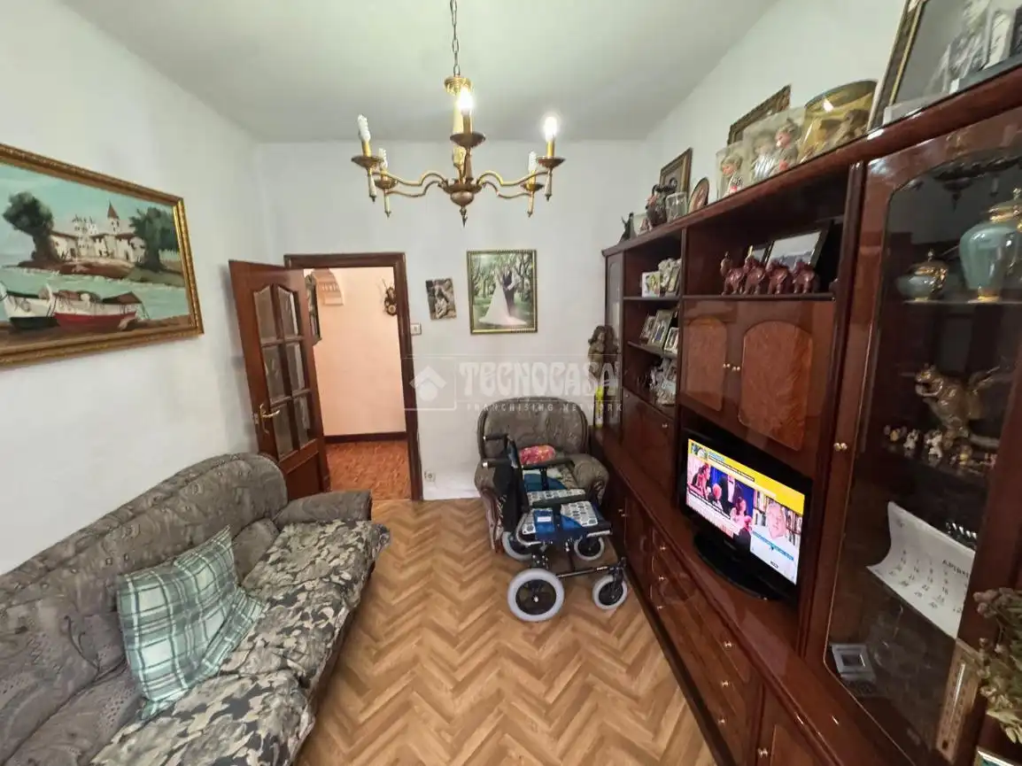 Sala de estar de Piso en venta en Bilbao  con Calefacción, Trastero y Balcón